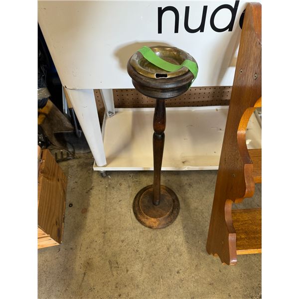 Wood & brass ashtray