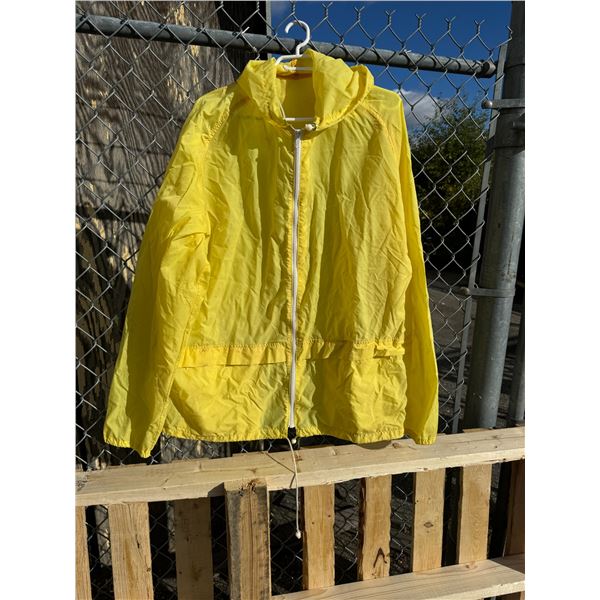 Windbreaker size not shown