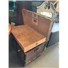 Image 3 : Antique Christie trunk