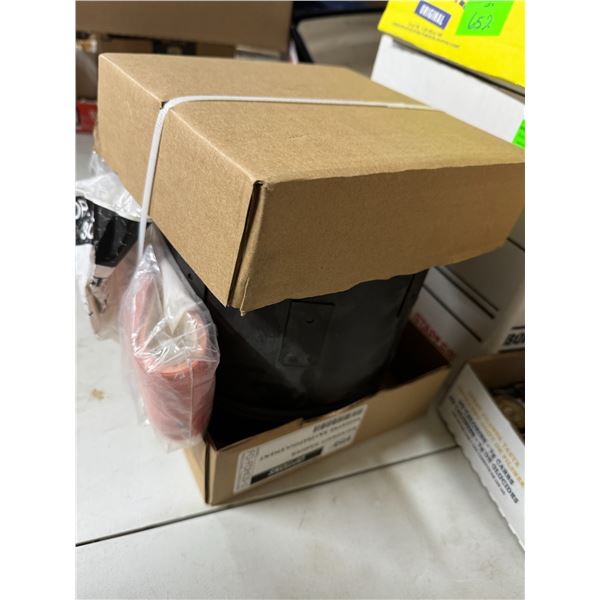 Fireplace single door backdraft damper