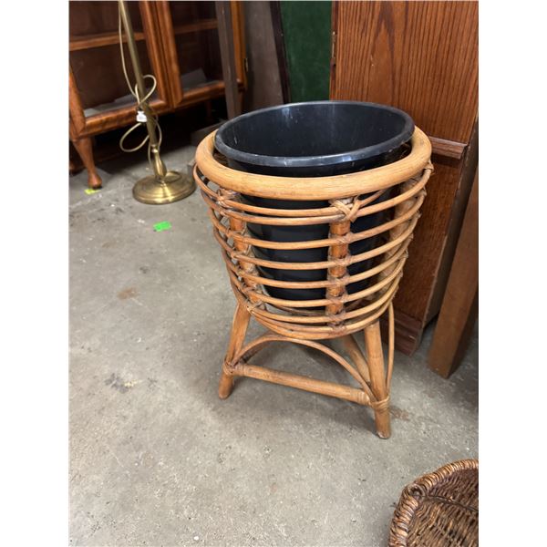 Plant stand