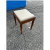 Image 1 : Antique sewing Stool