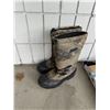 Image 1 : Kamik Canada boots size 8