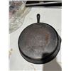 Image 2 : Wagner cast-iron frying pan