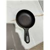 Image 2 : Cast-iron frying pan