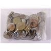 Image 1 : 2.5 POUNDS BAG OF VARIOUS VINTAGE WORLD COINS
