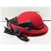 Image 1 : LADIES VINTAGE PIEREAULT FUR FELT HAT-ESTATE