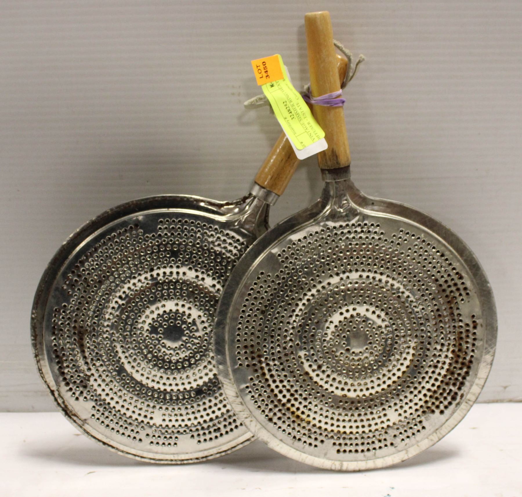 2 VINTAGE SIMMER RING HEAT DIFFUSER - ESTATE