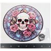 Image 1 : NEW 6" ROSE SKULL THEME HANGING WINDOW LIGHT