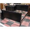 Image 1 : QUEEN SIZE BLACK SLEIGH BEDFRAME