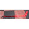 Image 1 : NEW COSOM CRAMER 42' RED GOALIE STICK