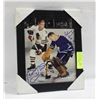 Image 1 : VINTAGE AUTOGRAPHED BOBBY HULL & JOHHNY BOWER