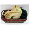 Image 1 : 2 ANGORA WOOL THROW BLANKETS WITH BASKET-ESTATE