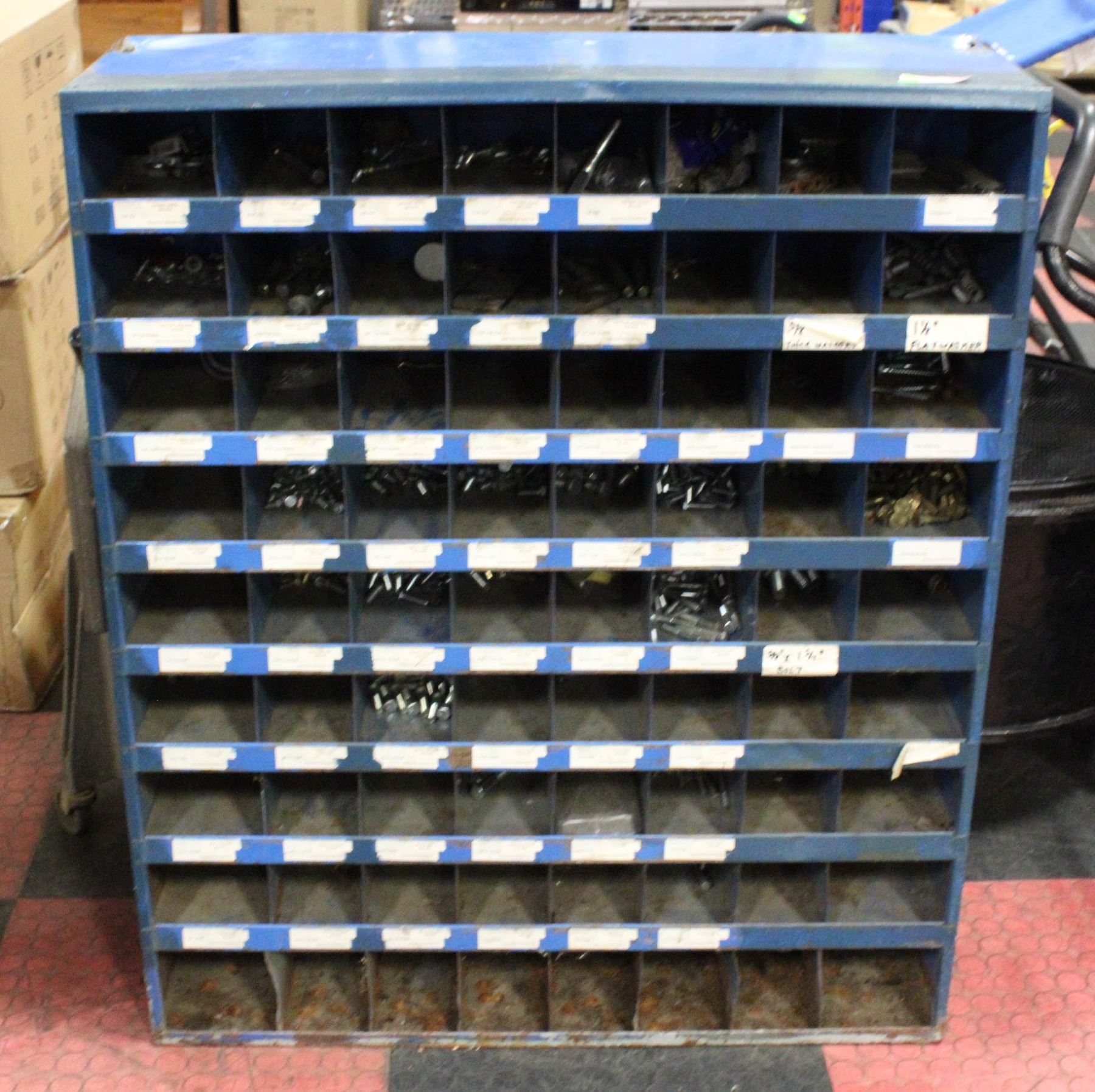 Bolt Storage Sorting LARGE 72 COMPARTMENT NUT AND BOLT SORTER