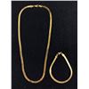 Image 1 : Lovely Gold Plated Necklace and Bracelet Set