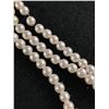 Image 2 : Beautiful Pearl Bracelet with Ornate Clasp
