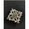 Image 2 : Incredible Vintage Yellow Stones Brooch With Beautiful Sparkly Rhinestone Accents