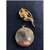 Image 2 : Vintage Bond Boyd Flower Brooch/Pin with a Round Gold Tone Locket
