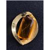 Image 1 : Beautiful Gold Tone Brooch with Prong Set Bown Stone
