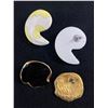 Image 2 : 2 Pairs of Vintage 1970's Earrings