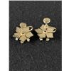 Image 2 : Lovely Pair of Vintage Clip On Snowflake Earrings with Rhinestone Center