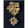 Image 2 : 2 Lovely Vintage Rhinestone Flower Pins/ Brooches