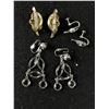 Image 1 : 3 Pairs of Beautiful Vintage Earrings.