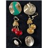 Image 2 : 3 Pairs of Vintage Enamal Earrings.