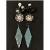 Image 2 : 1970's-80's Vintage Earrings