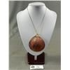Image 1 : Genuine Shell Gold Overlay Pendant