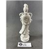 Image 2 : Porcelain Geisha