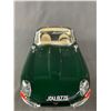 Image 2 : Bburago 1/18 Scale Die Cast 1961 Jaguar "E" Collectible Car