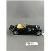 Image 2 : Bburago 1/20 Scale Die Cast 1936 Mercedes Benz 500K Roadster Collectible Car