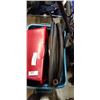Image 2 : 4 RUBBERMAID TOTES AND ASSORTED PRESSURE HOSES AND WAND