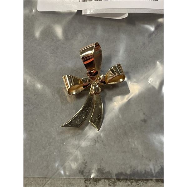 VINTAGE STERLING SILVER BROOCH