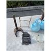 Image 2 : LOT OF VINTAGE COLLECTIBLE ITEMS