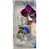 Image 2 : TOTE WITH PYREX ITEMS, VINTAGE GLASSWARE ETC