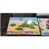 Image 2 : 4 NEW GIANT PLUSH TURTLE WITH ZIPPERED POUCH AND 3 LITTLE TURTLES
