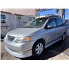 Image 1 : 2001 MAZDA MPV