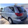 Image 2 : 2005 TOYOTA SIENNA