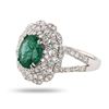 Image 2 : 1.64CT EMERALD & 1.05CTW DIAMOND PLATINUM RING