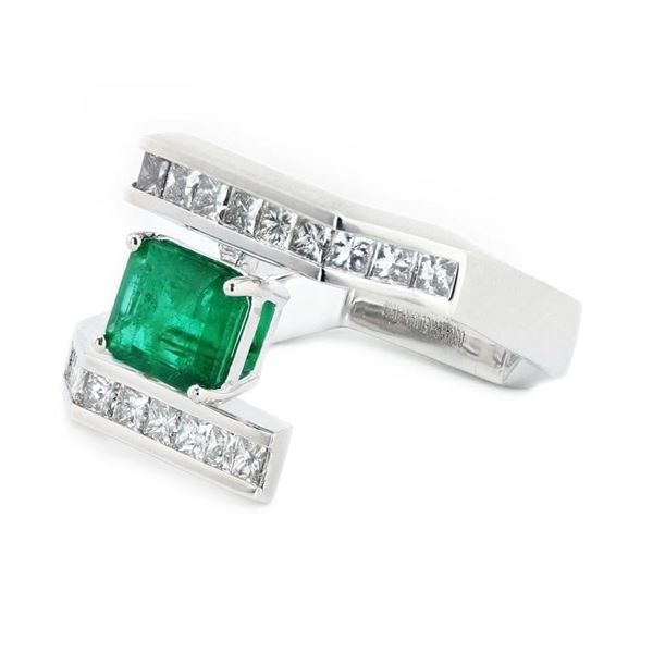 1.29CT EMERALD & 0.88CTW DIAMOND PLATINUM RING