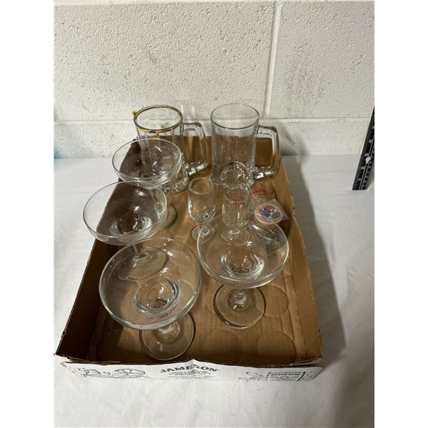 Martini, glasses, glass, mugs, etc.