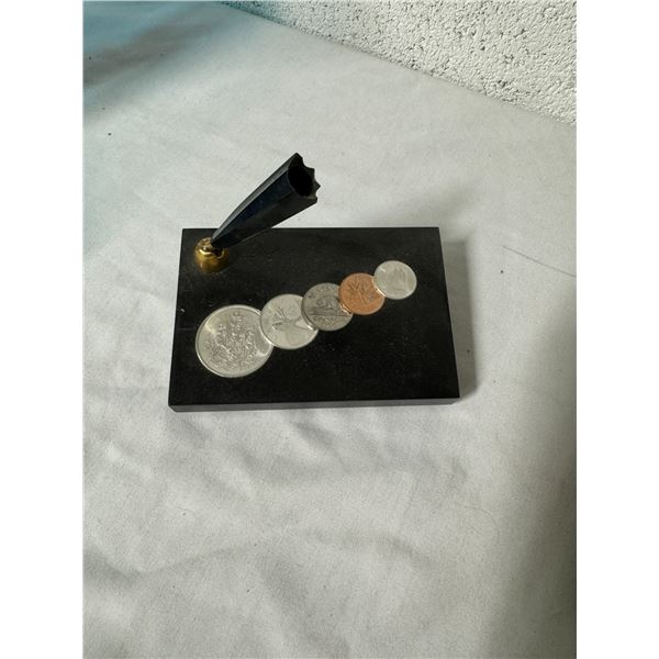 Penholder coin set 1966
