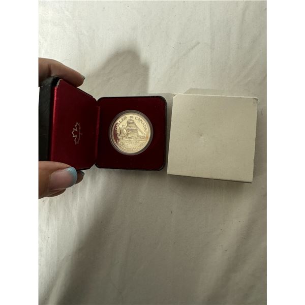 Royal Canadian mint Canada dollar 1979