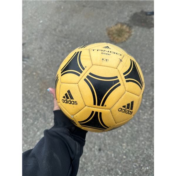 Adidas soccer ball size 4