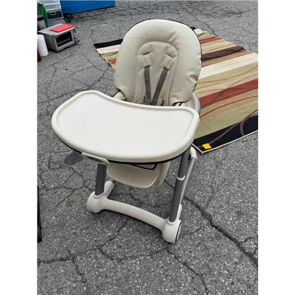 Graco highchair