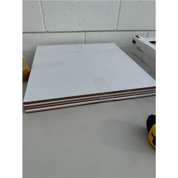 4 tiles 17 1/2 x 17 1/2