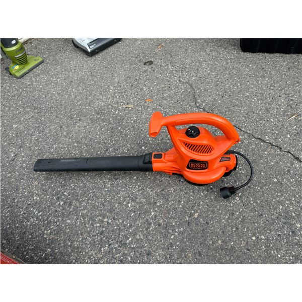 Black & Decker blower