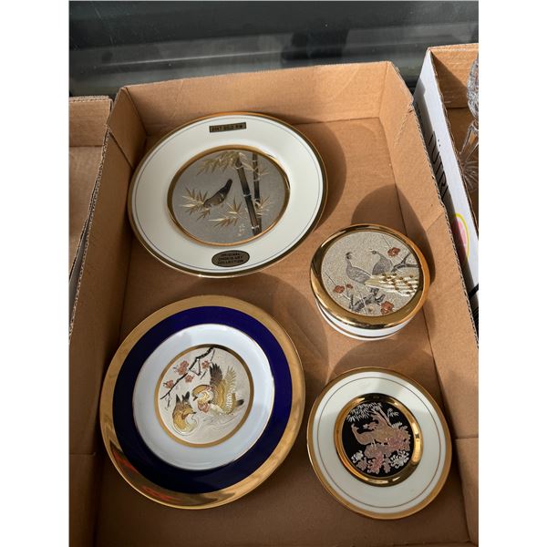 Chokin decor collectibles